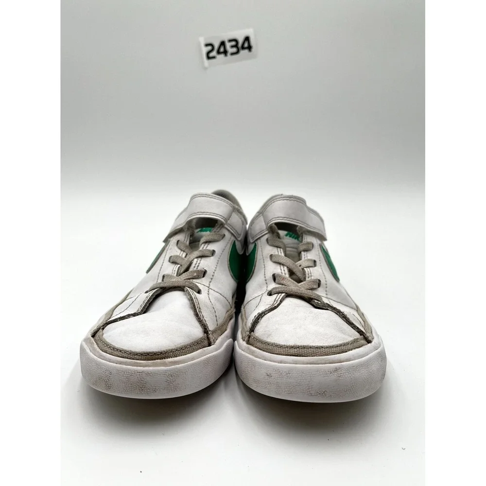 Nike Court Legacy PSV DA5381-120 Youth 2.5 Shoes White Green Solo Swoosh Sneaker